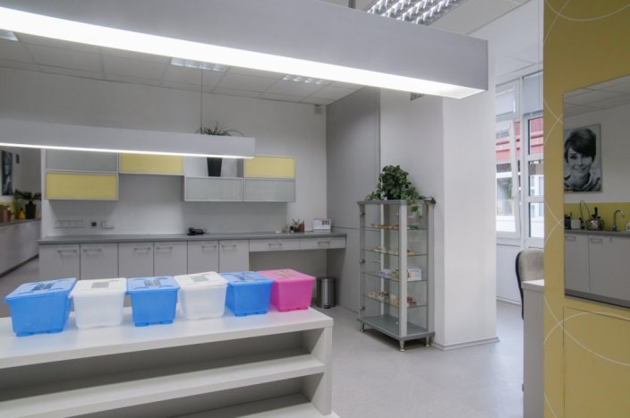 Stella LED - Biela - Výkon: 51 W, Svietivosť: 4380 lm, Rozmery: 51 x 1405 x 81 mm