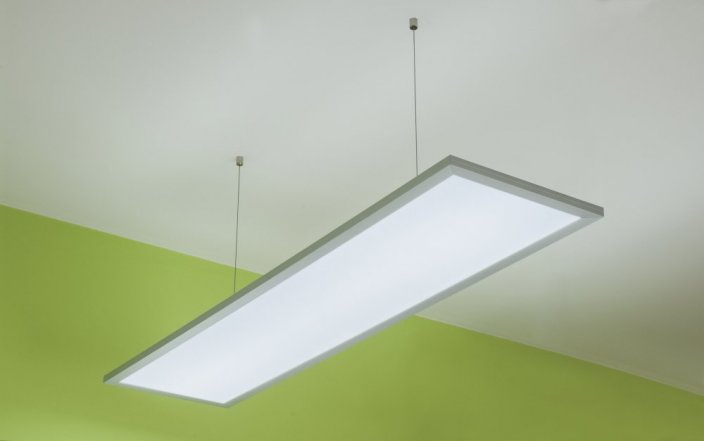 Elata LED - Výkon: 79 W, Vlastnosti: -, Svietivosť: 7650 lm, Rozmery: 1195 x 295 x 16 mm, Inštalácie: Závesné, Osvetlenie: Priame i nepriame